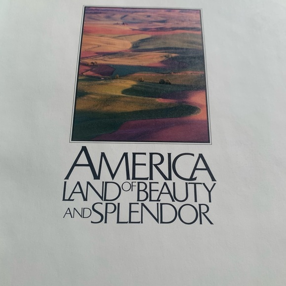 Readers Digest America Land of Beauty and Splendor Hatd Covered Book 432 pages - Picture 4 of 10